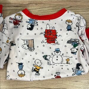 Peanuts Snoopy Holiday Pajama Top